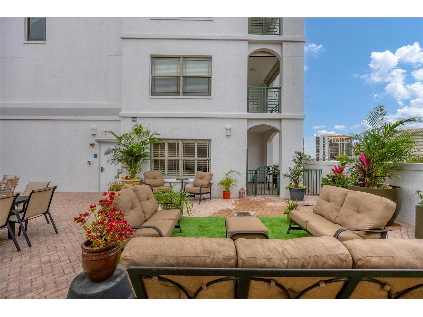 505 S Orange Avenue #301 Sarasota FL 34236 A4675111 image56