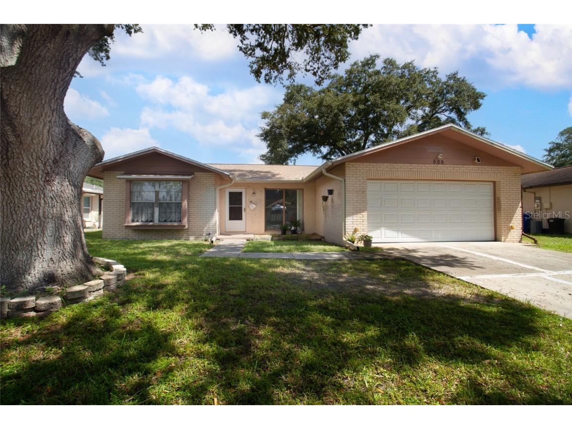 505 Sovereign Court Tampa FL 33613 U8254845 image1