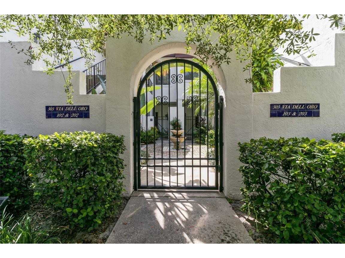 505 Via Del Oro Drive #202 Altamonte Springs FL 32714 O6134174 image1