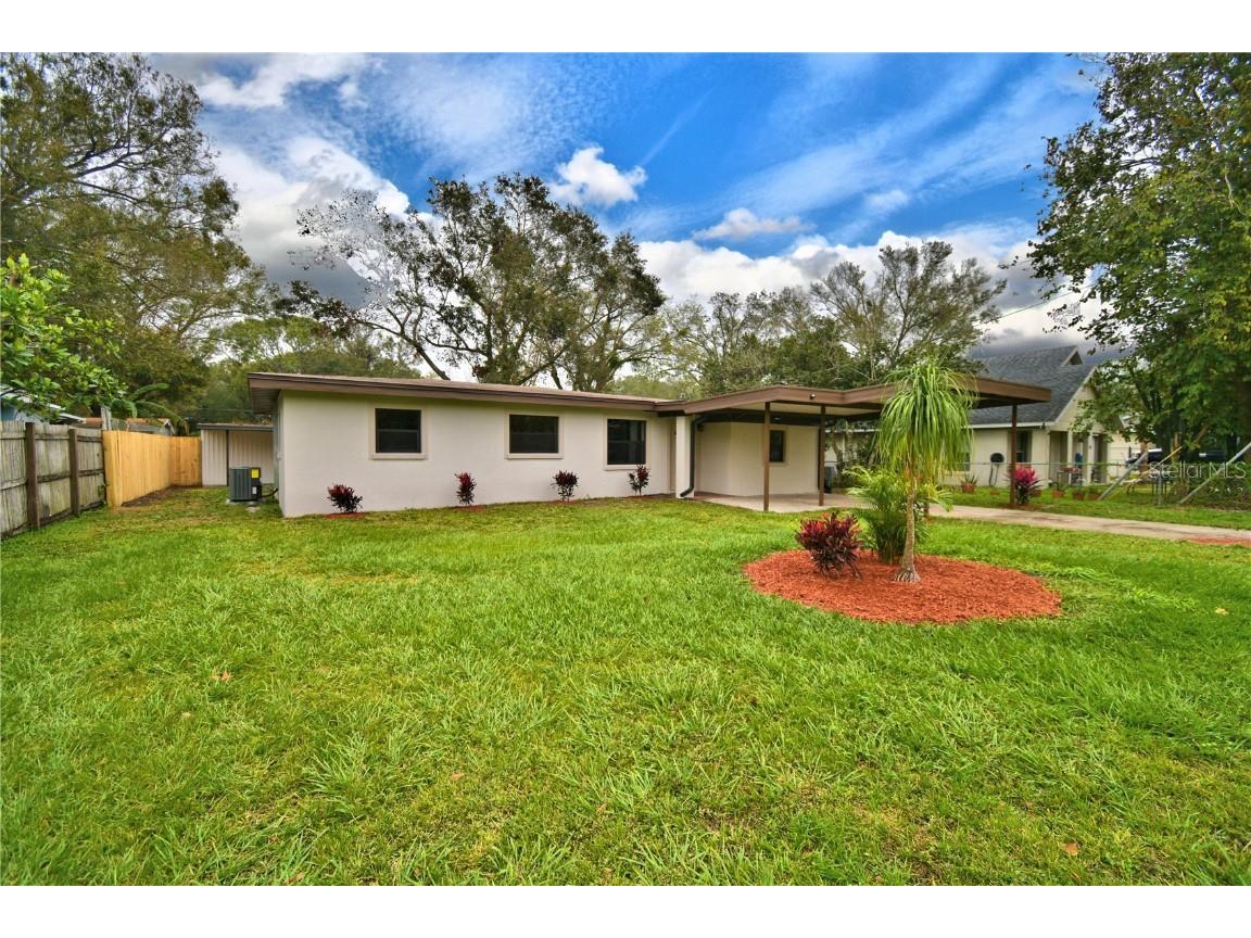 505 Victoria Boulevard Auburndale FL 33823 P4923218 image1
