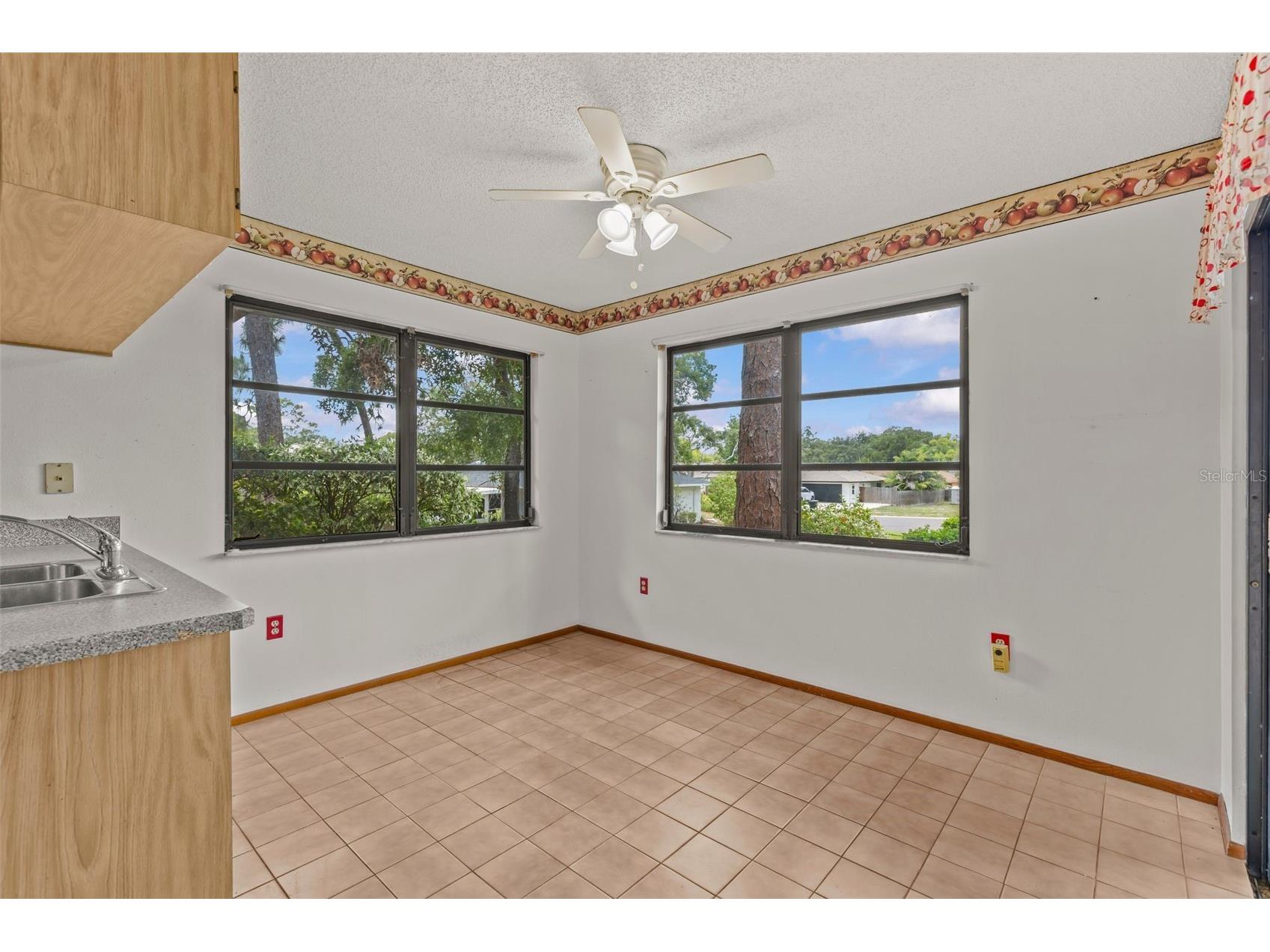505 Village Oak Drive Tarpon Springs FL 34689 TB8520520 image16