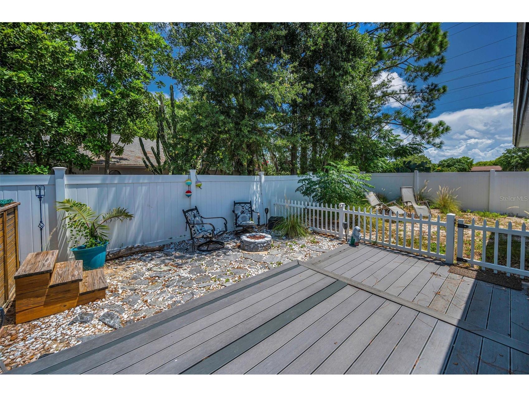 505 Whispering Oak Drive Tarpon Springs FL 34689 TB8404265 image39