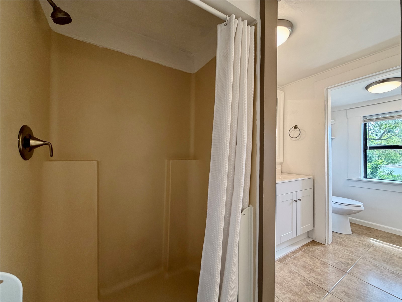 5050 2nd Avenue N #UPPER Saint Petersburg FL 33710 TB8507477 image13