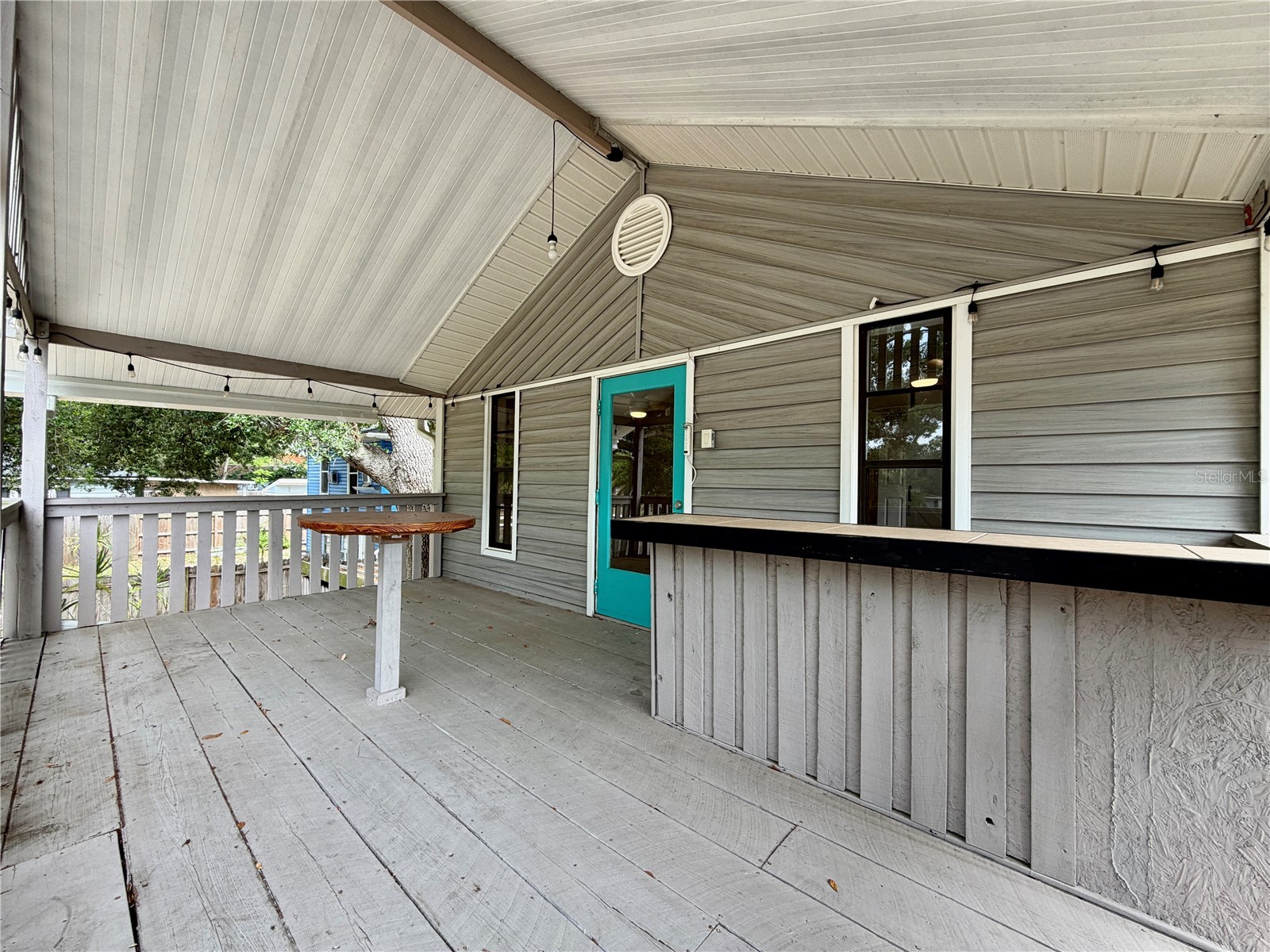 5050 2nd Avenue N #UPPER Saint Petersburg FL 33710 TB8507477 image17