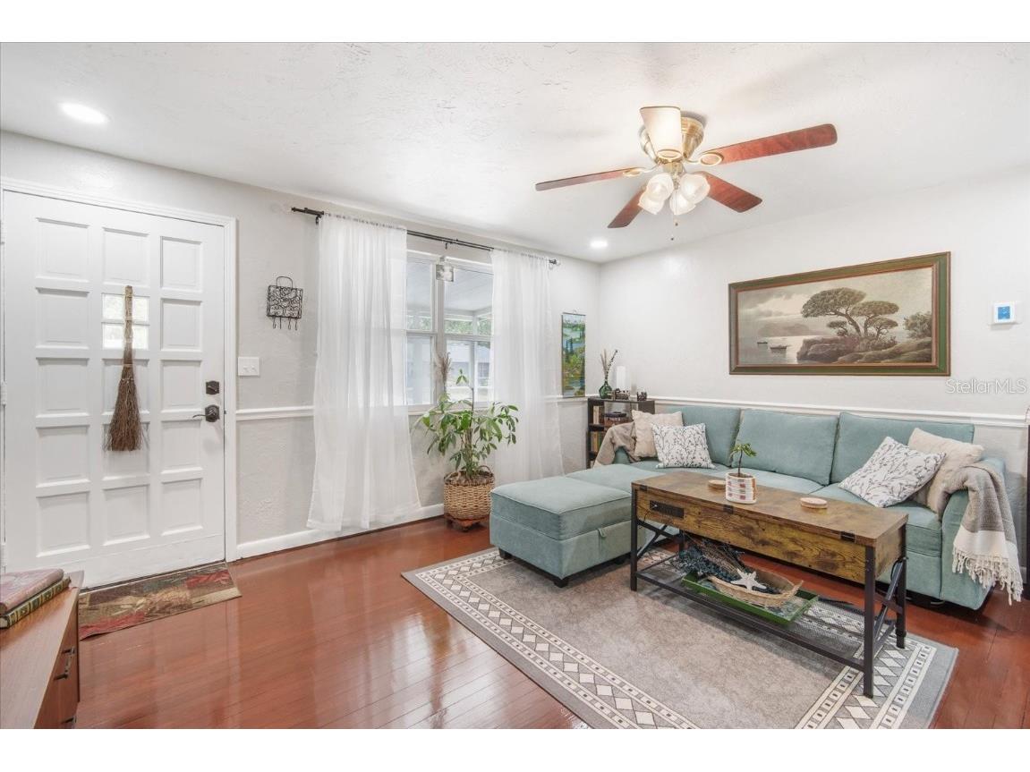 5050 68th Way N Saint Petersburg FL 33709 TB8366718 image5