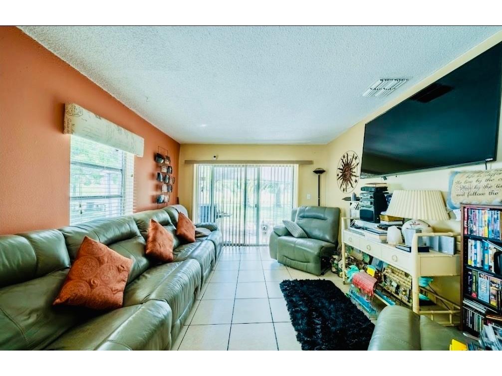 5050 74th Street N #1 Saint Petersburg FL 33709 TB8303107 image8