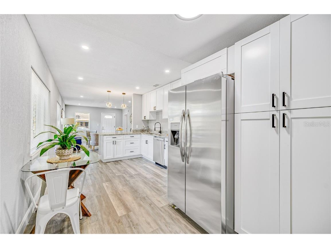 5050 Emerson Avenue S Saint Petersburg FL 33707 TB8351296 image10