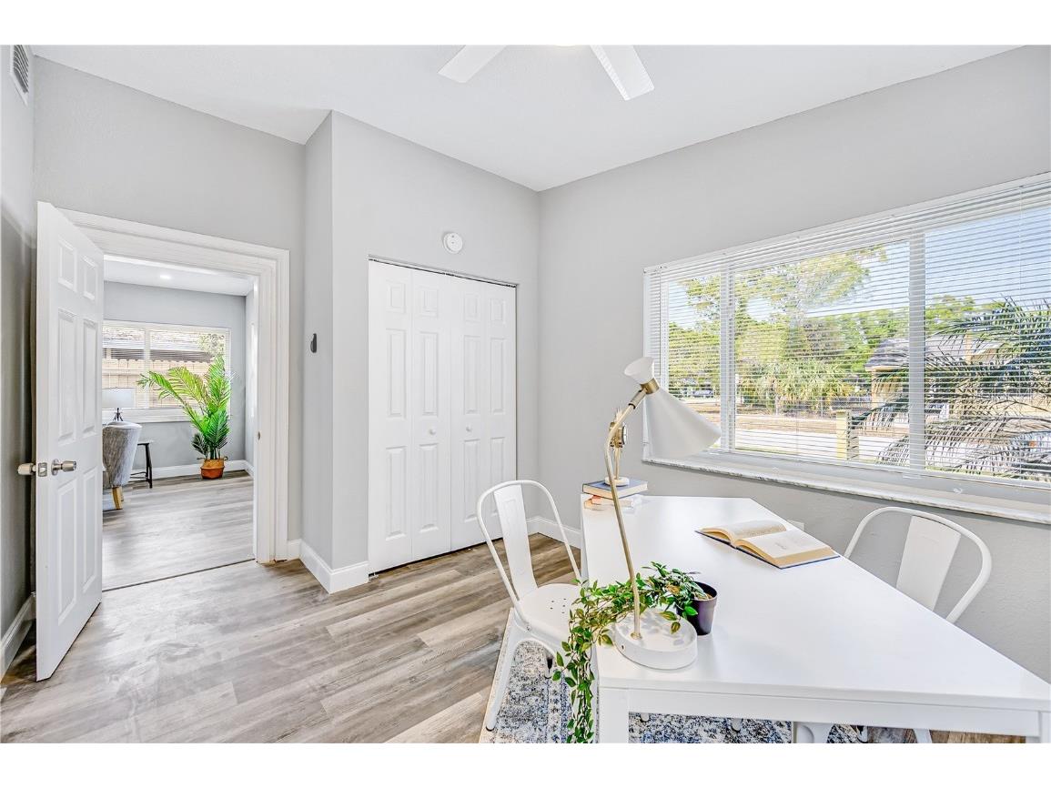 5050 Emerson Avenue S Saint Petersburg FL 33707 TB8351296 image19