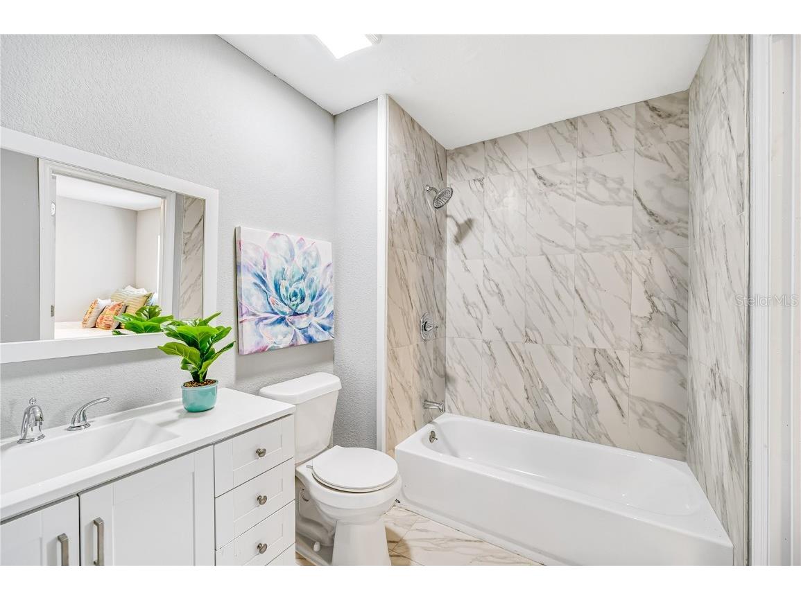 5050 Emerson Avenue S Saint Petersburg FL 33707 TB8351296 image23