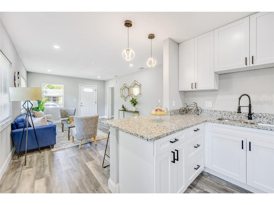 5050 Emerson Avenue S Saint Petersburg FL 33707 TB8351296 image8