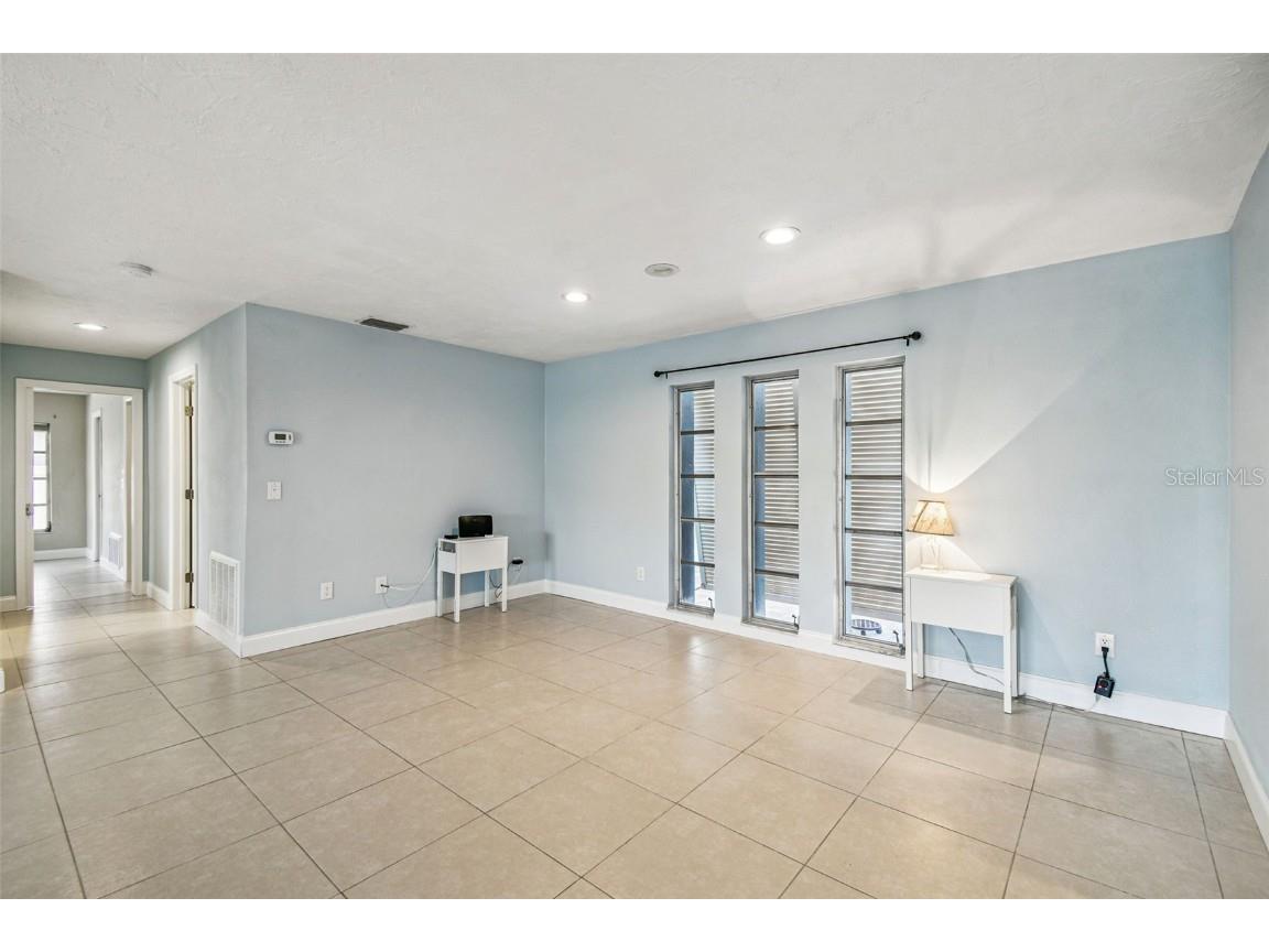 5050 Porpoise Place New Port Richey FL 34652 TB8410630 image25