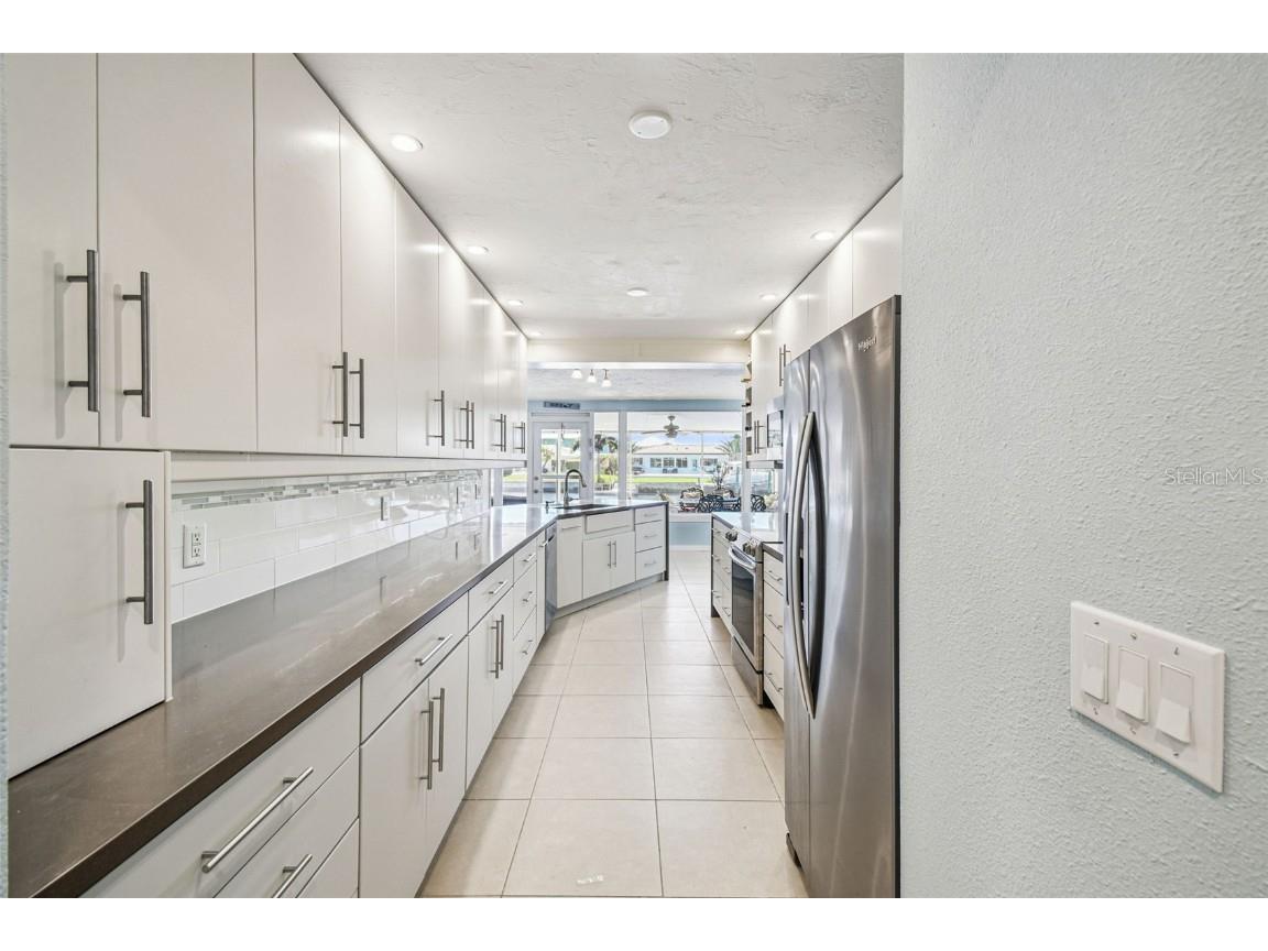 5050 Porpoise Place New Port Richey FL 34652 TB8410630 image36