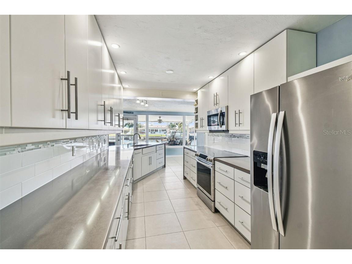 5050 Porpoise Place New Port Richey FL 34652 TB8410630 image37