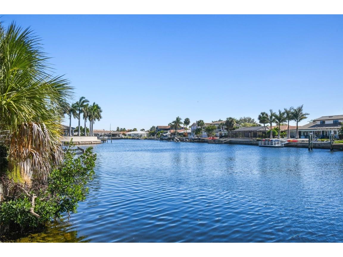 5050 Porpoise Place New Port Richey FL 34652 TB8410630 image69