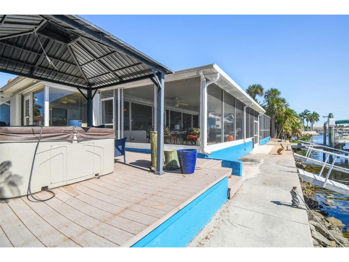 5050 Porpoise Place New Port Richey FL 34652 TB8410630 image73