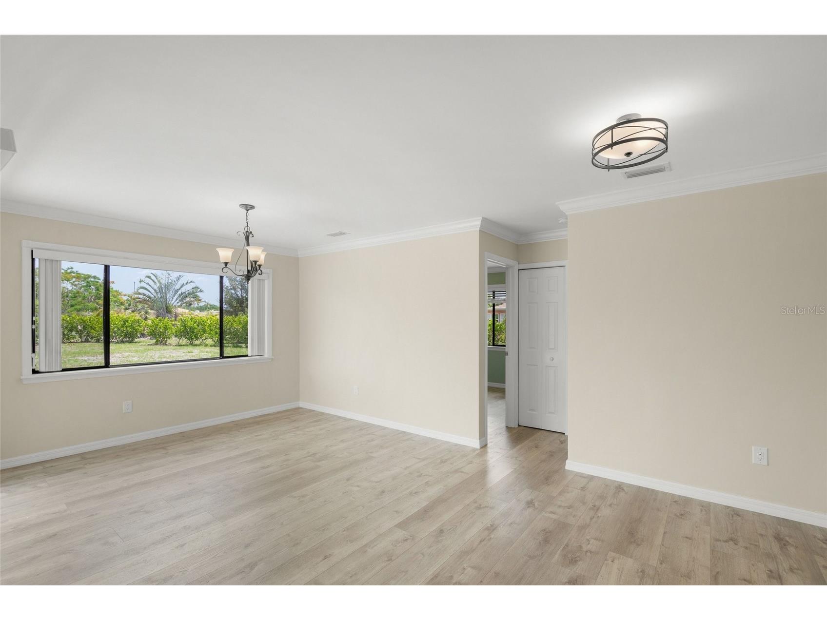 5050 Richmond Terrace North Port FL 34287 A4693386 image13