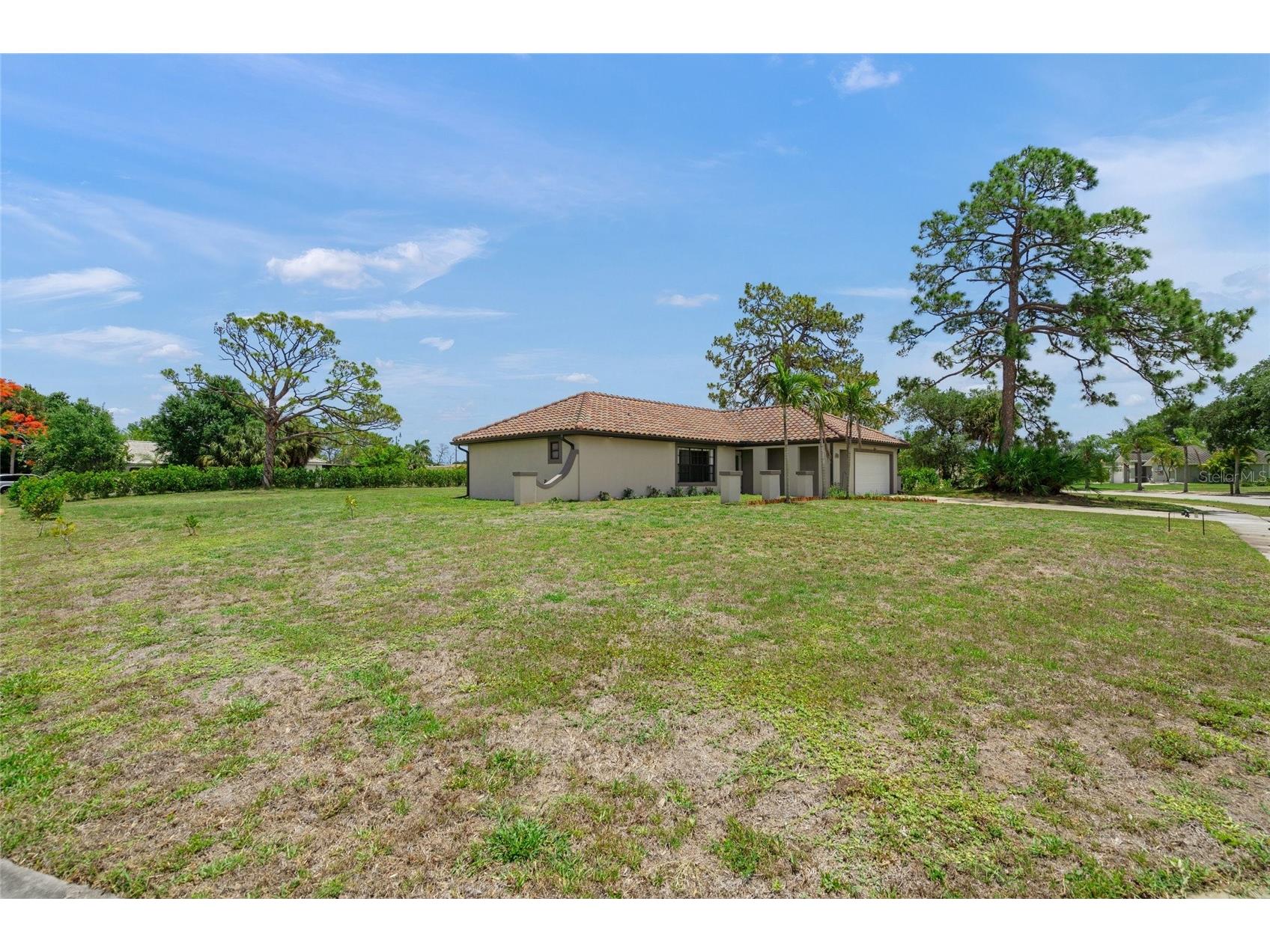 5050 Richmond Terrace North Port FL 34287 A4693386 image34