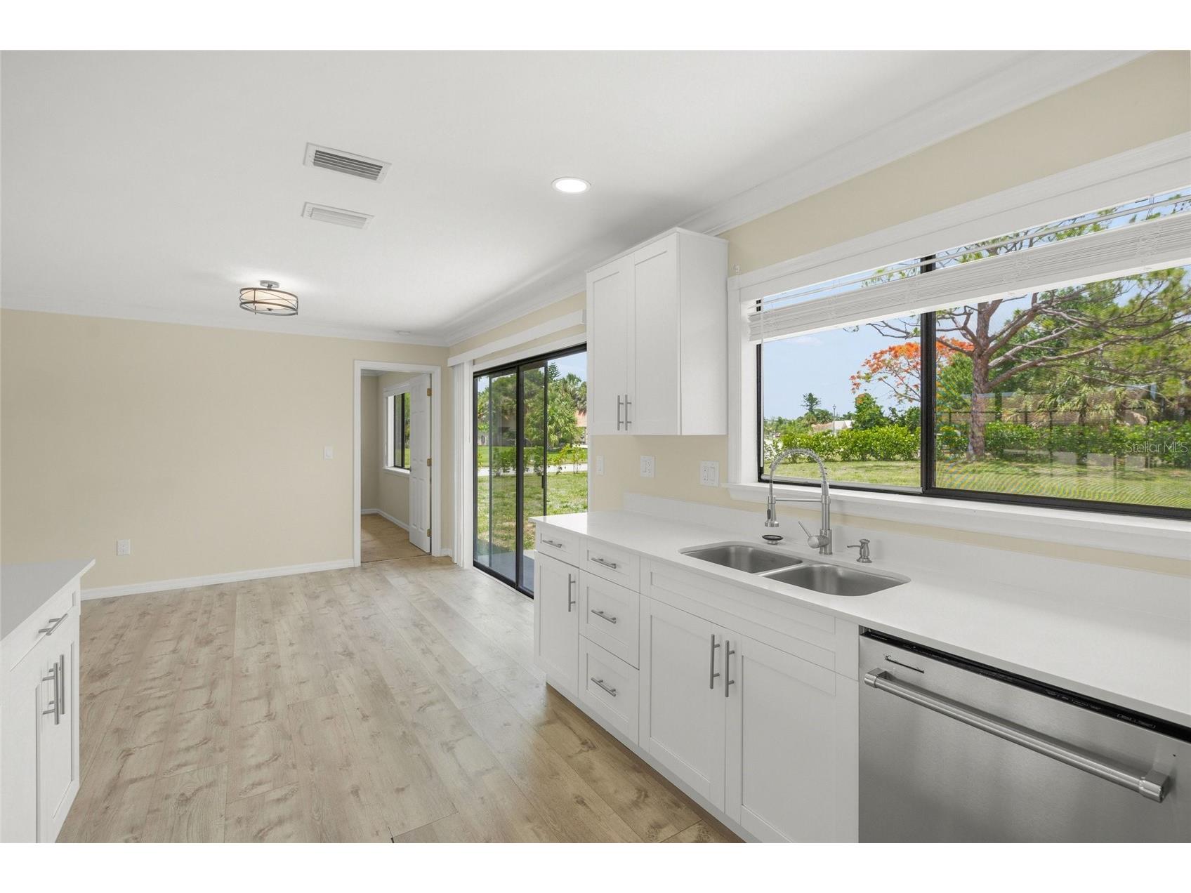 5050 Richmond Terrace North Port FL 34287 A4693386 image4