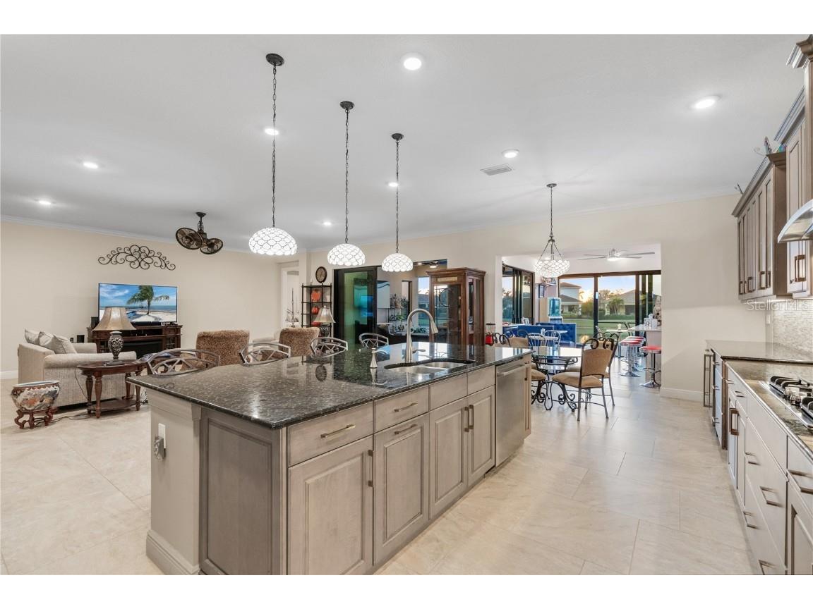 5050 Surfside Circle Lakewood Ranch FL 34211 A4632399 image1