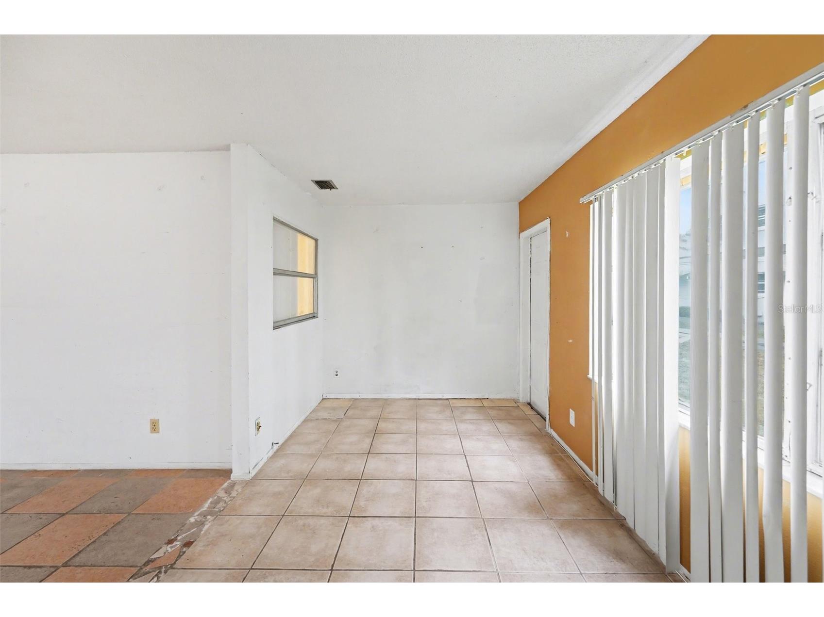 5051 75th Avenue N #4 Pinellas Park FL 33781 TB8496225 image10