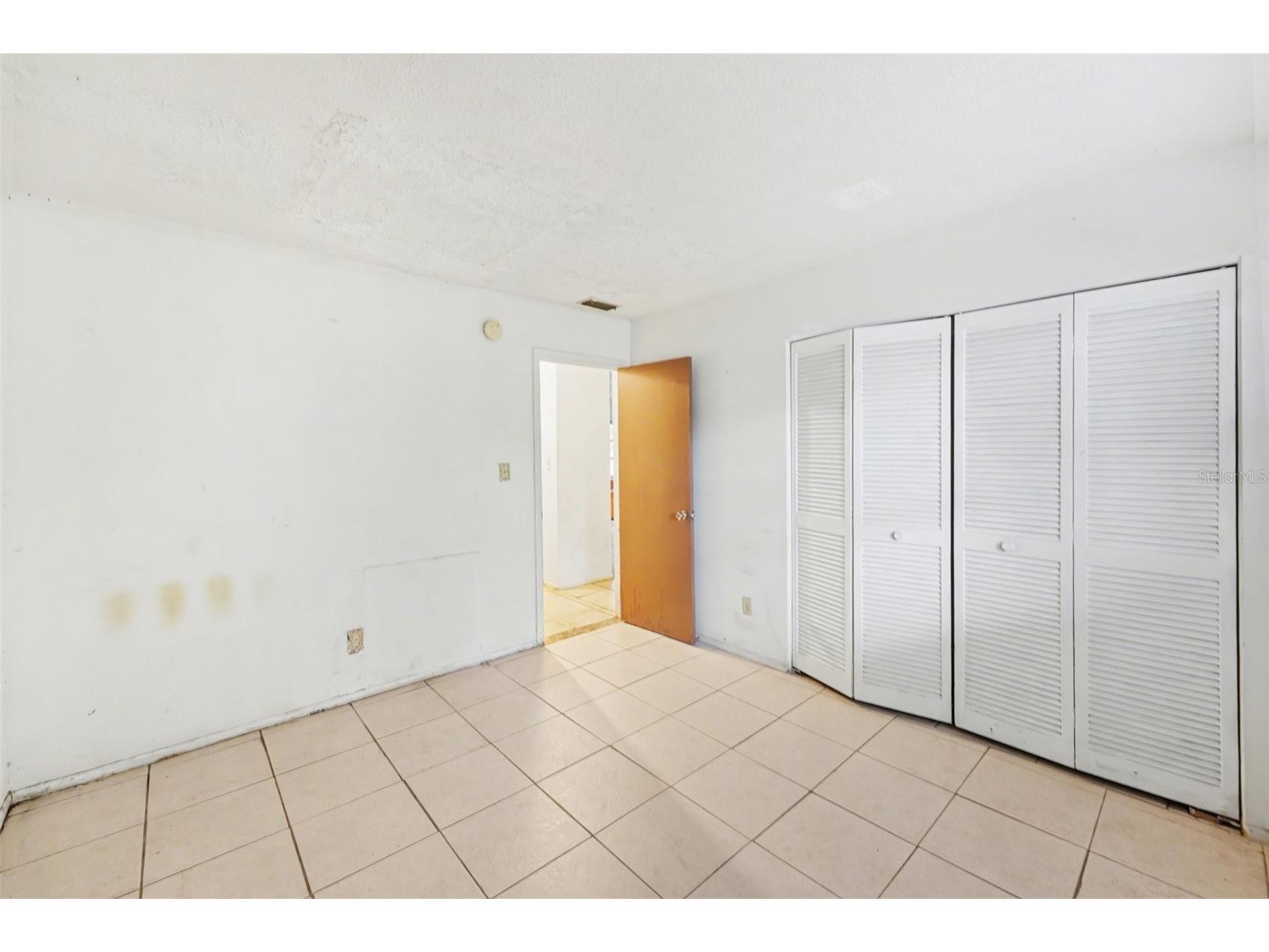 5051 75th Avenue N #4 Pinellas Park FL 33781 TB8496225 image20