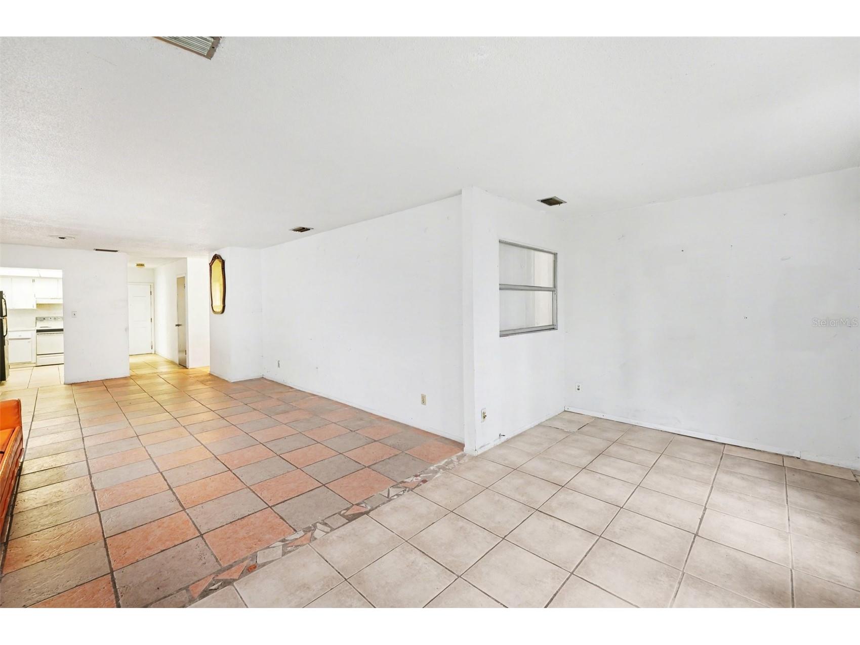 5051 75th Avenue N #4 Pinellas Park FL 33781 TB8496225 image8