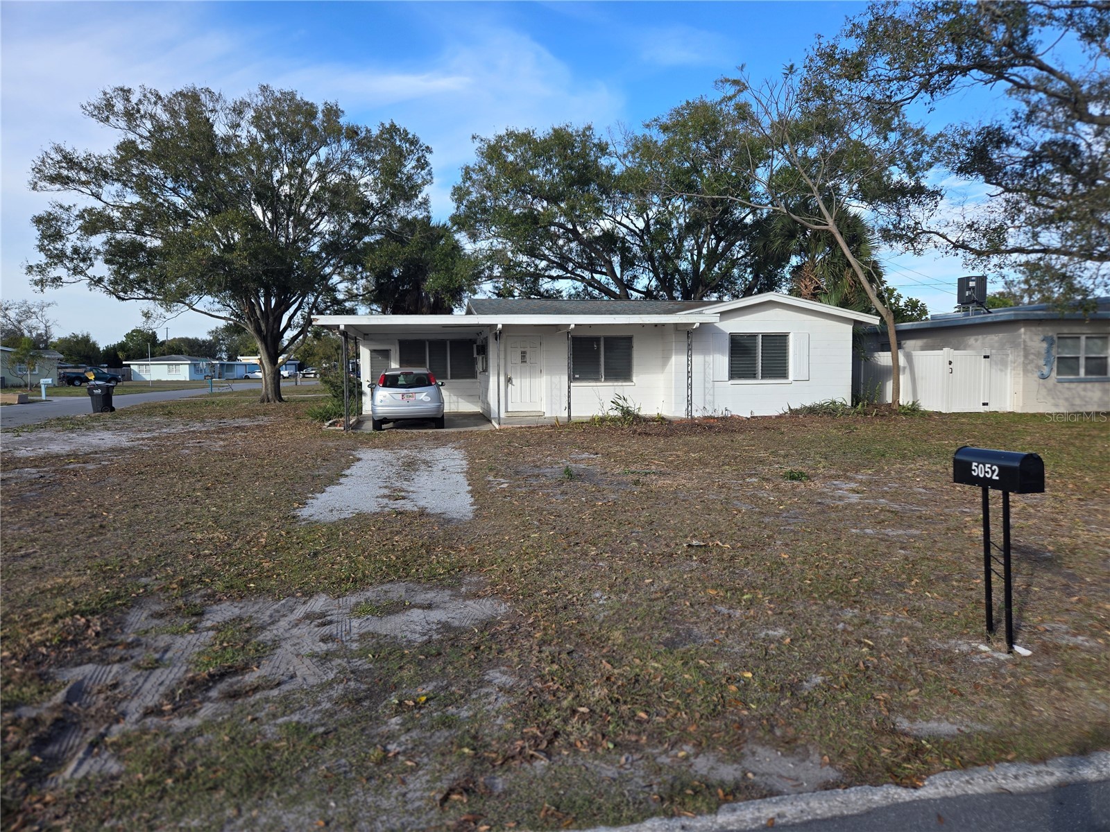 5052 Jasmine Circle Saint Petersburg FL 33714 TB8462166 image1