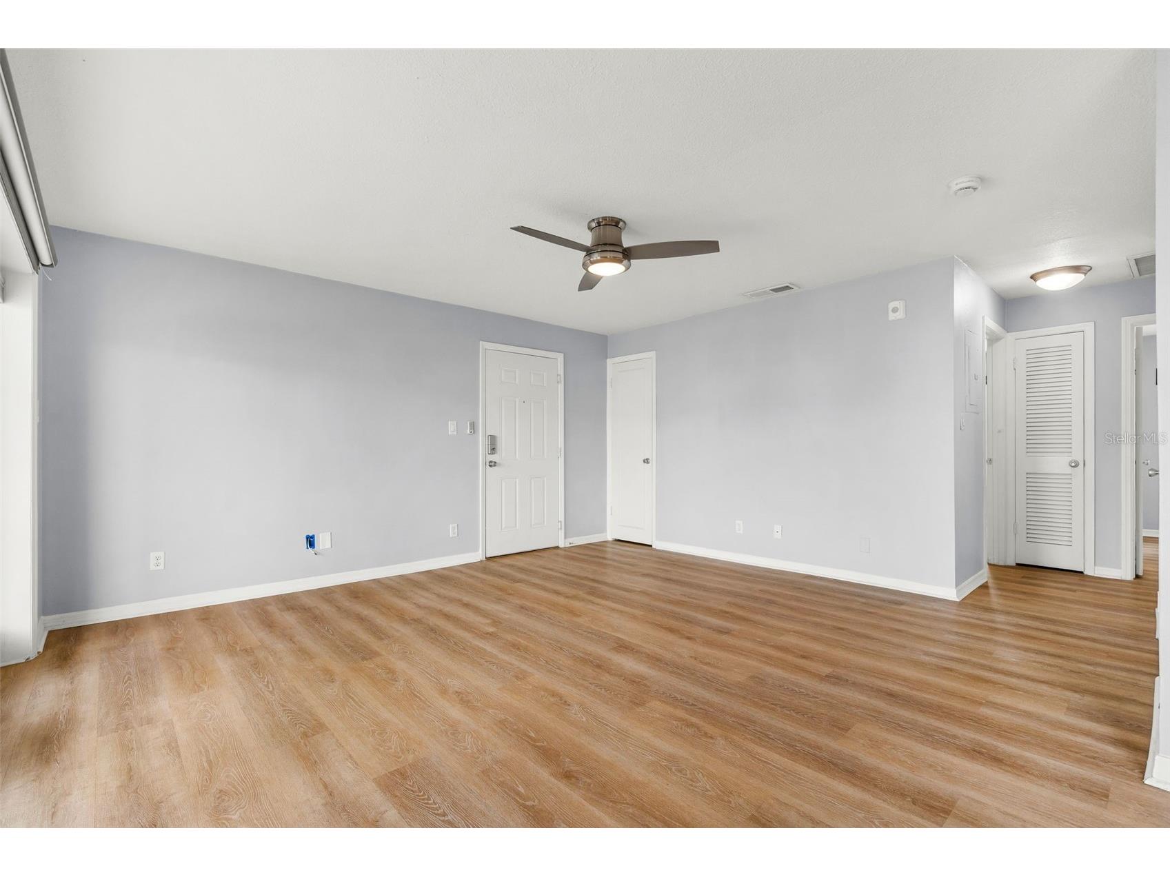5052 Starfish Drive SE #D Saint Petersburg FL 33705 TB8512151 image11
