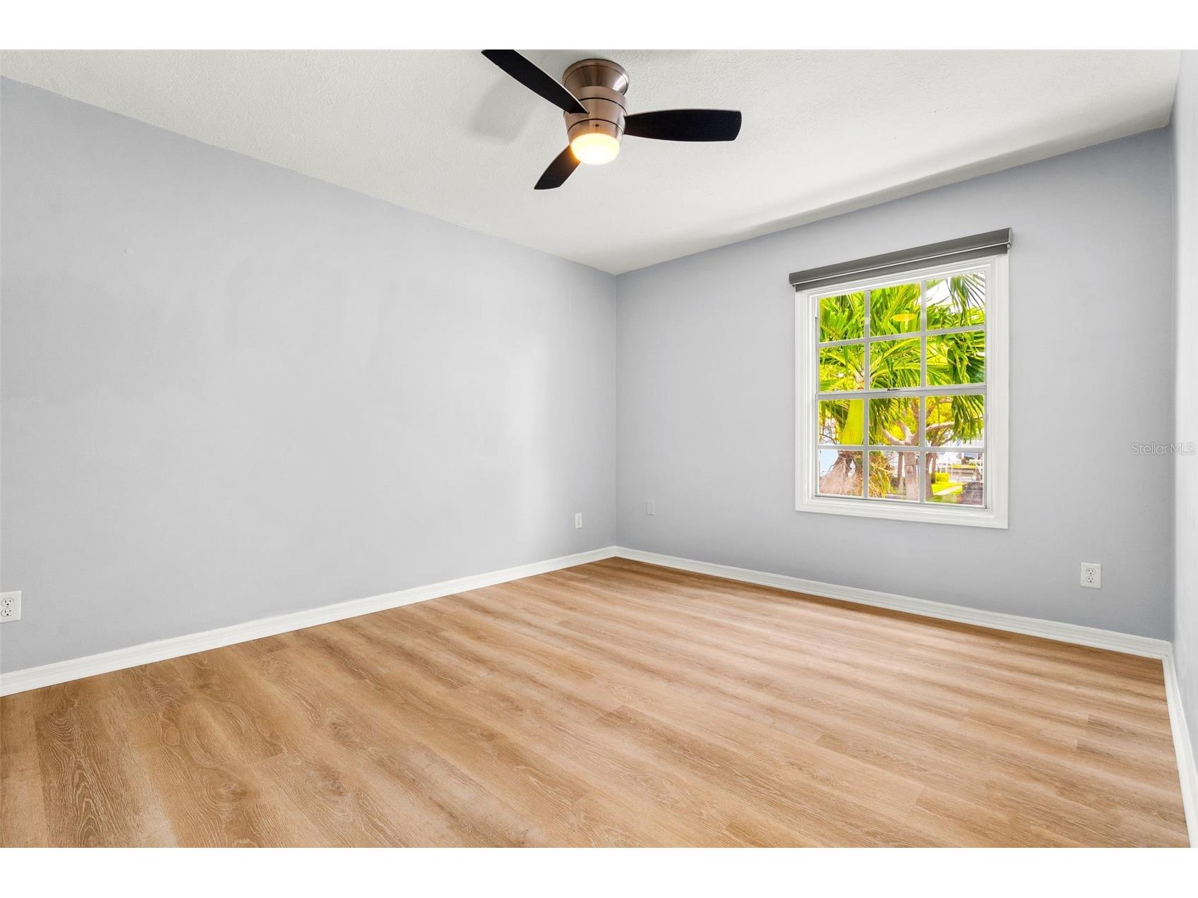 5052 Starfish Drive SE #D Saint Petersburg FL 33705 TB8512151 image13