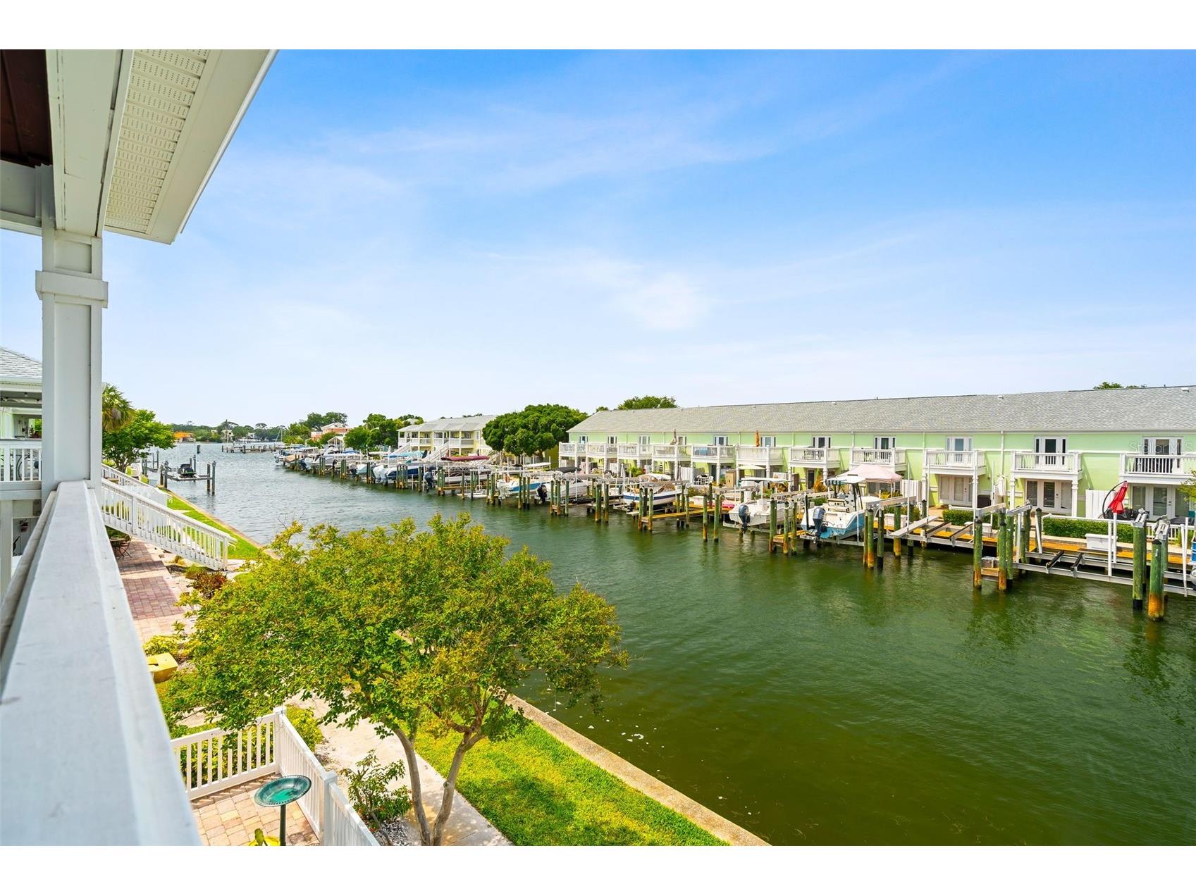 5052 Starfish Drive SE #D Saint Petersburg FL 33705 TB8512151 image2