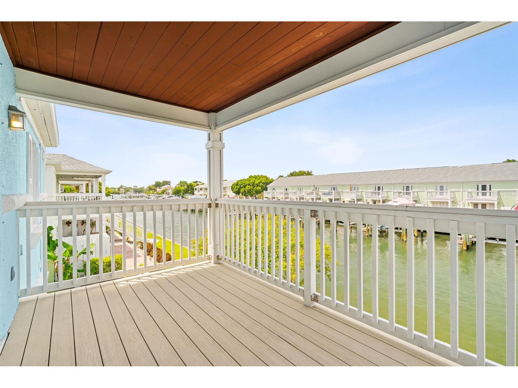 5052 Starfish Drive SE #D Saint Petersburg FL 33705 TB8512151 image3