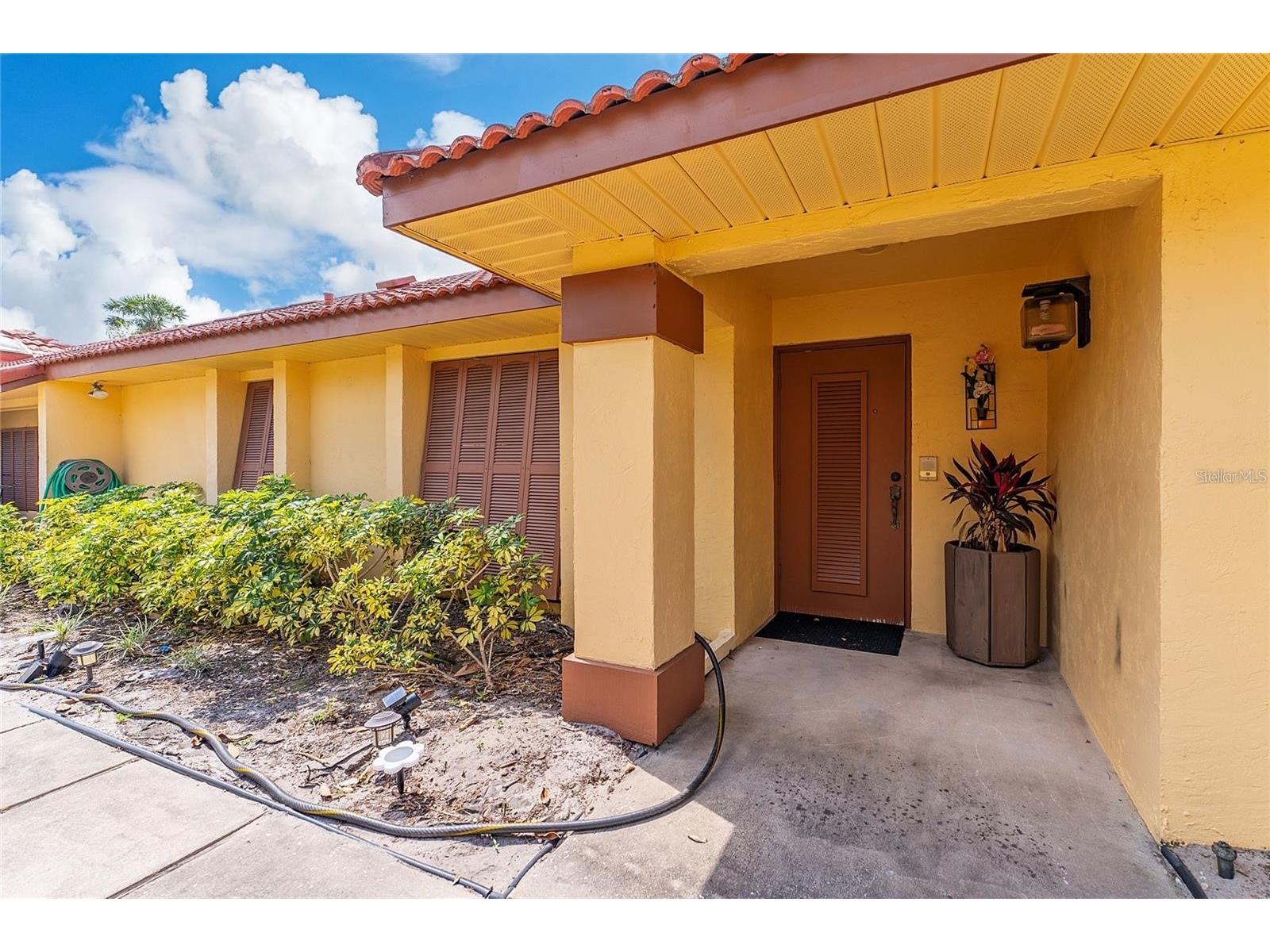 5053 Maui Circle #14 Orlando FL 32808 O6392546 image1