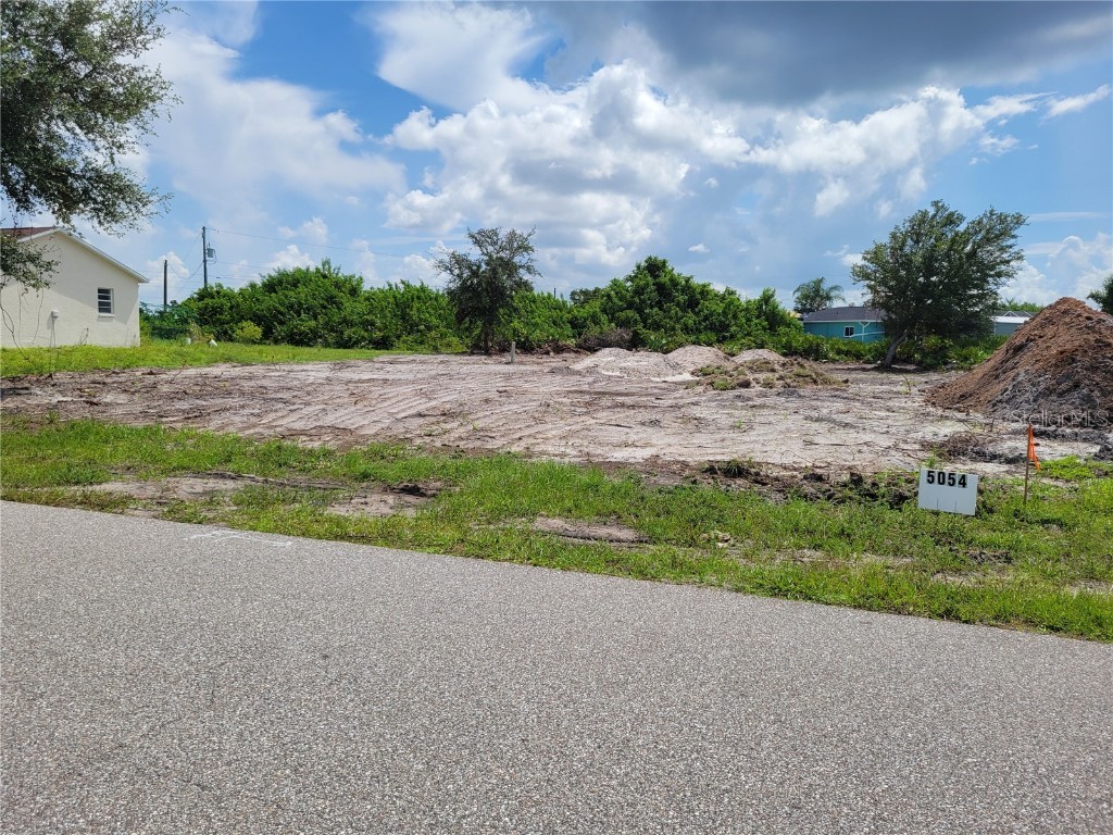 5054 Cannon Street Port Charlotte FL 33981 D6137716 image4