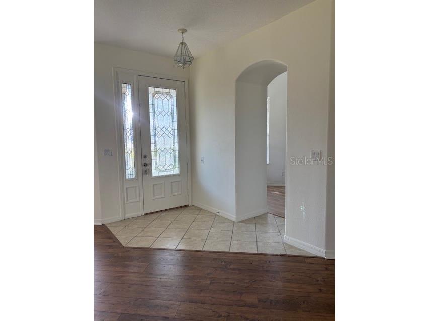 5054 Portsmouth Street Tavares FL 32778 - LITTLE LAKE HARRIS V4946126 image3