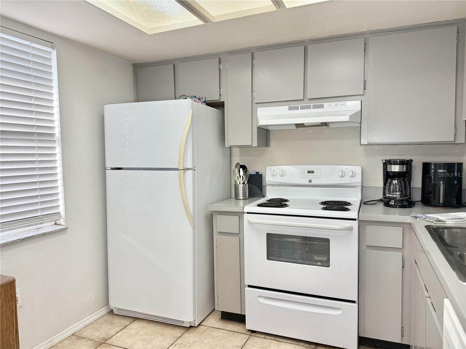 5054 Terrace Club Lane #101 Tampa FL 33617 TB8514084 image2