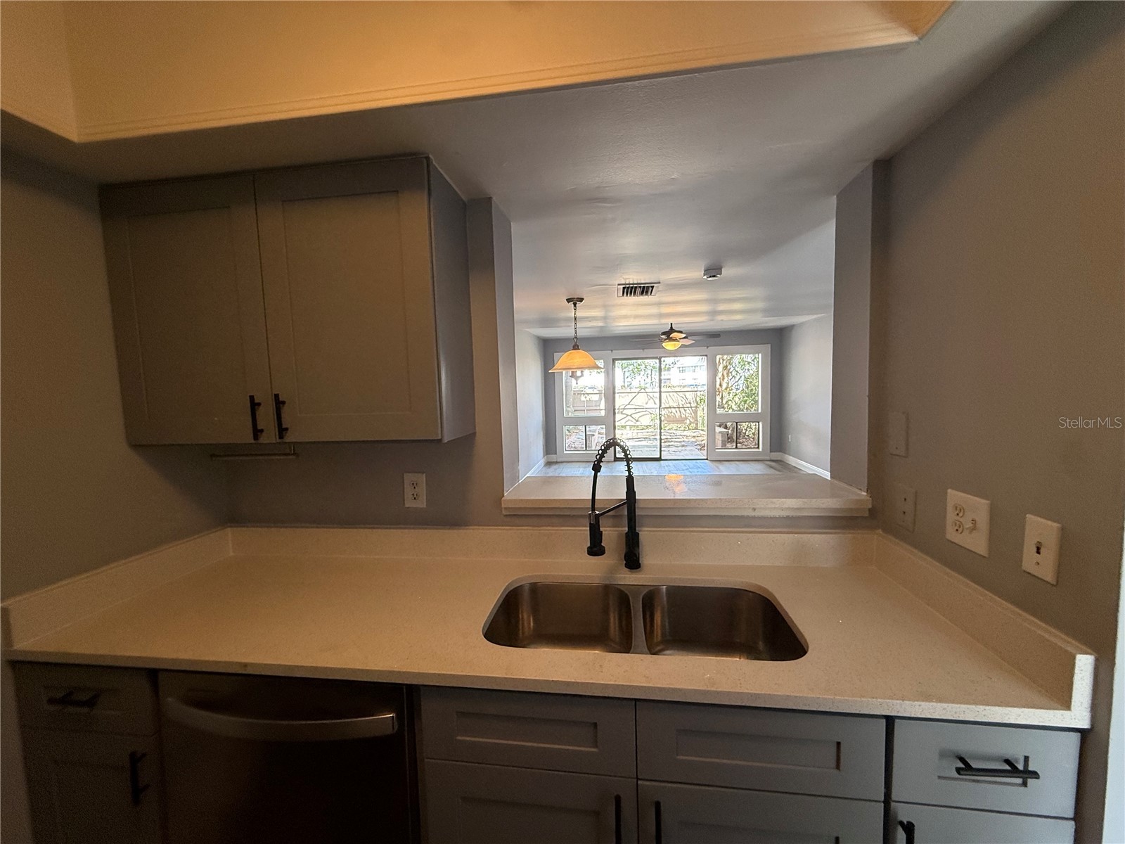 5055 Eaglesmere Drive #D-04 Orlando FL 32819 S5145014 image4