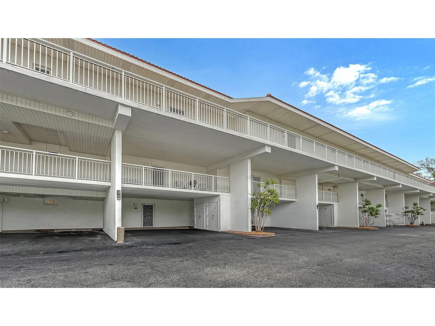 5055 Gulf Of Mexico Drive #412 Longboat Key FL 34228 - GULF OF MEXICO A4683419 image5