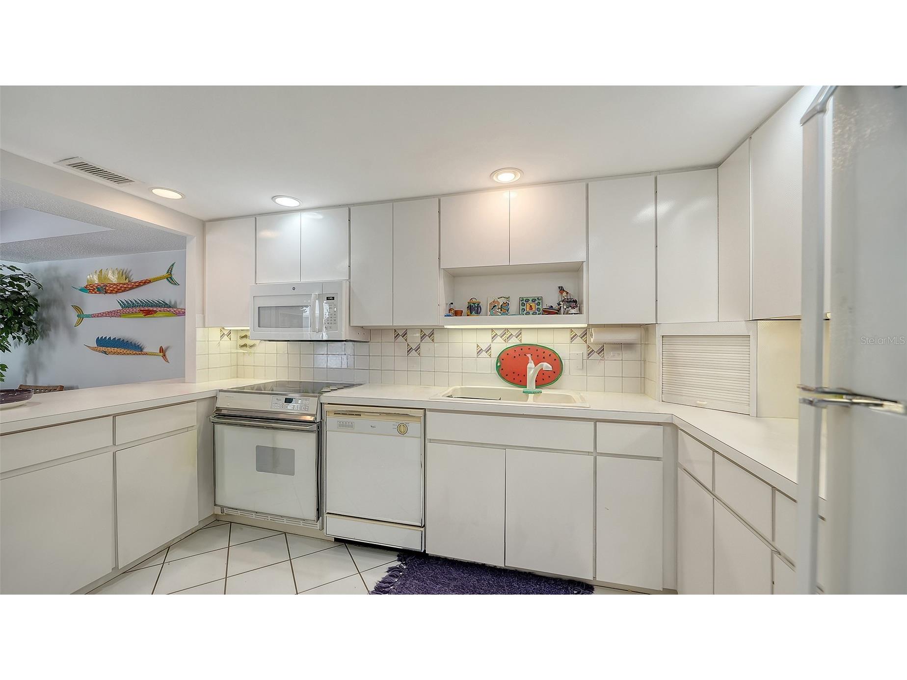 5055 Gulf Of Mexico Drive #412 Longboat Key FL 34228 - GULF OF MEXICO A4683419 image8