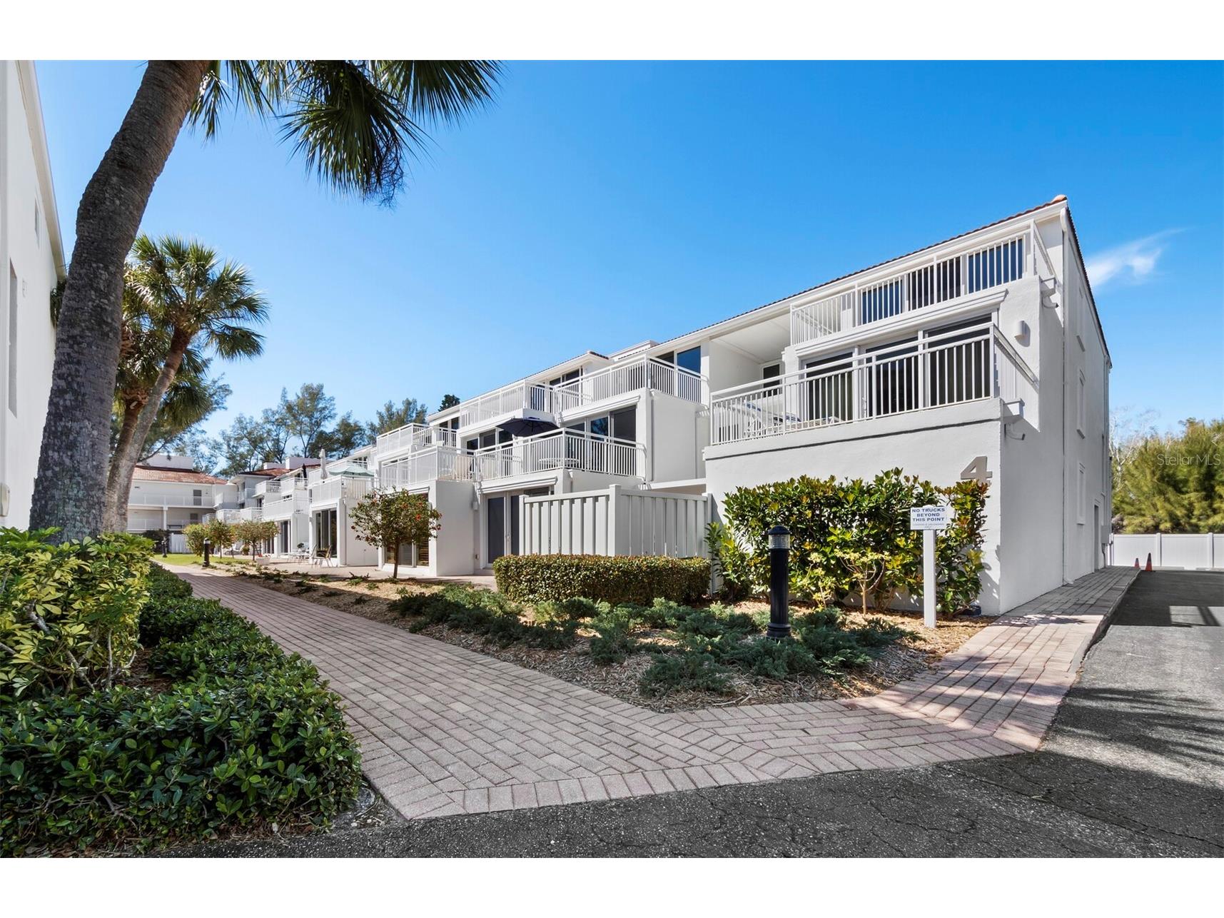 5055 Gulf Of Mexico Drive #421 Longboat Key FL 34228 - GULF OF MEXICO A4684543 image2
