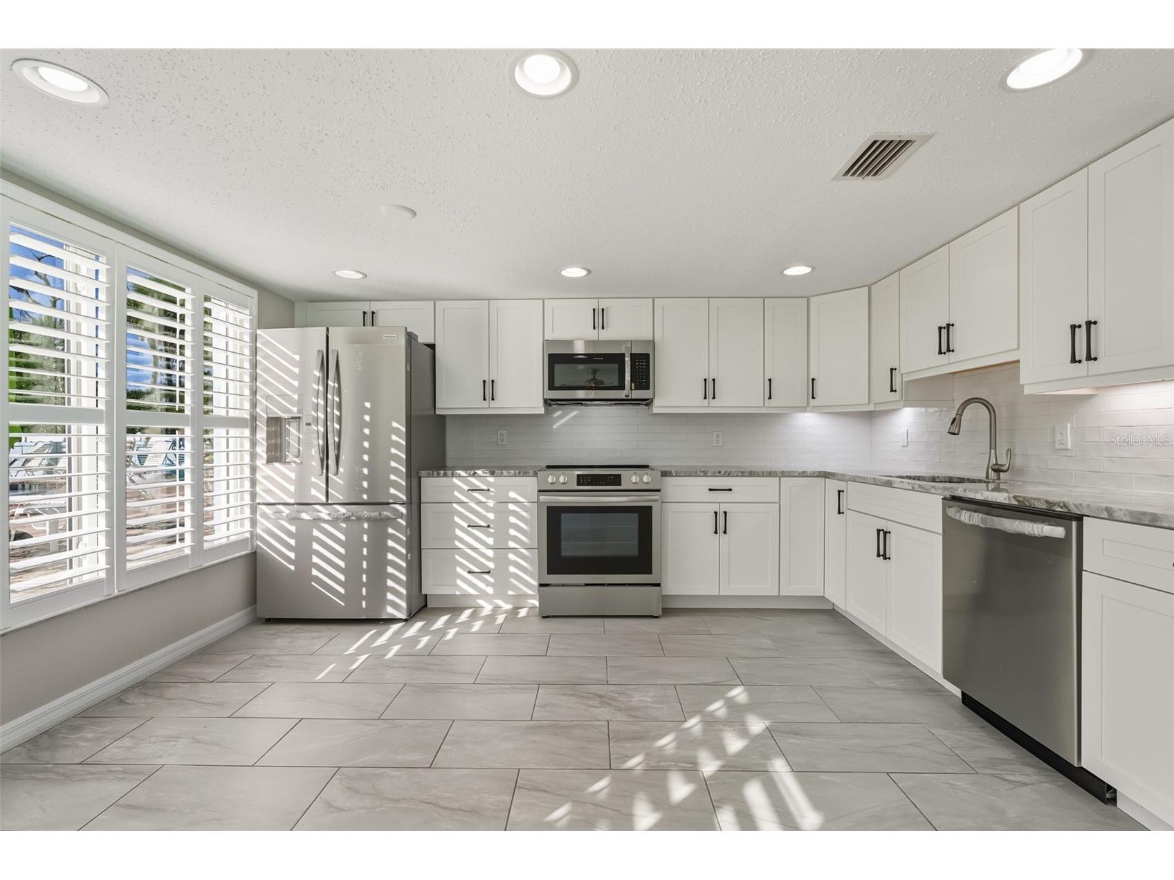 5055 N Beach Road #108 Englewood FL 34223 C7519628 image6