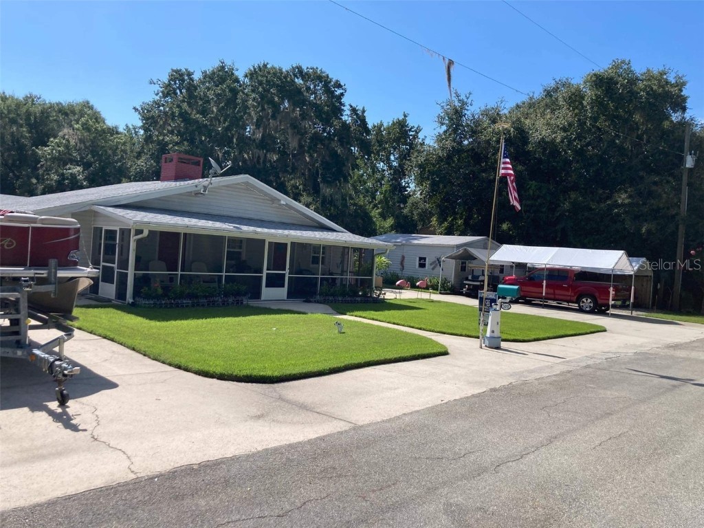 5055 Tiger Creek Road Lake Wales FL 33898 - LAKE WALK IN WATER P4925907 image1