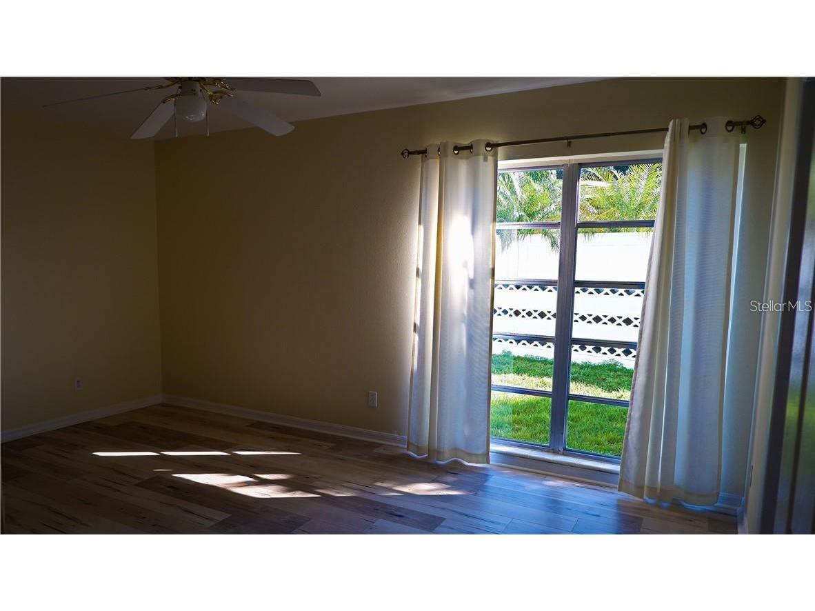 5056 42nd Street S Saint Petersburg FL 33711 TB8363119 image13