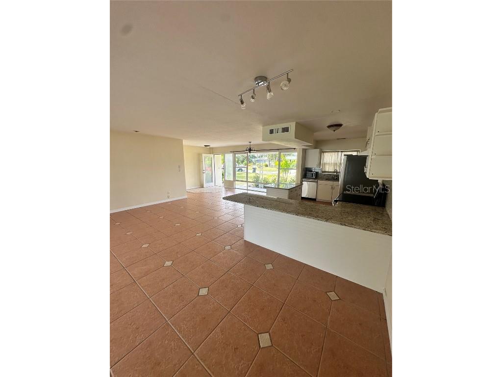 5056 42nd Street S Saint Petersburg FL 33711 TB8363119 image24