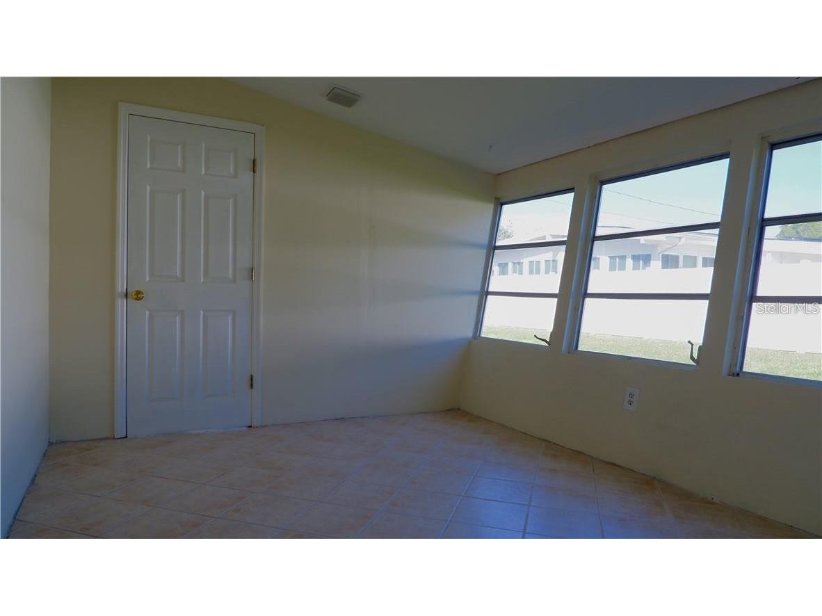 5056 42nd Street S Saint Petersburg FL 33711 TB8363119 image7