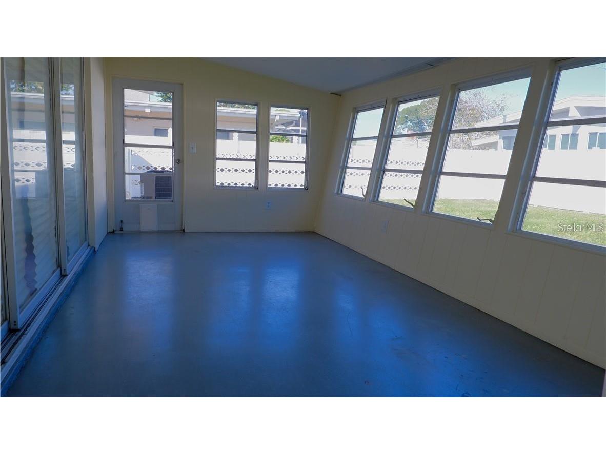 5056 42nd Street S Saint Petersburg FL 33711 TB8363119 image8