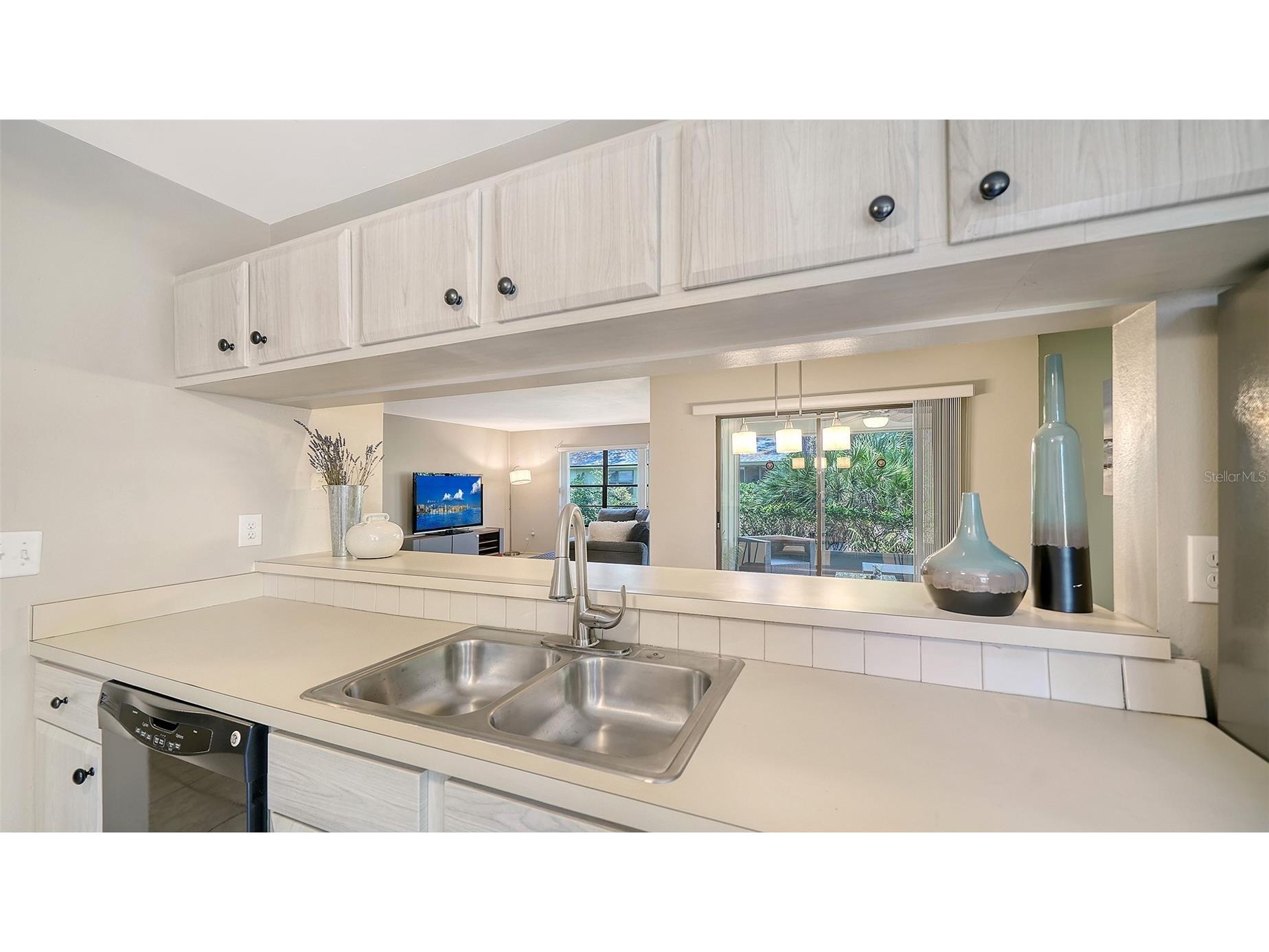 5056 Barrington Circle #2602 Sarasota FL 34234 A4690904 image13