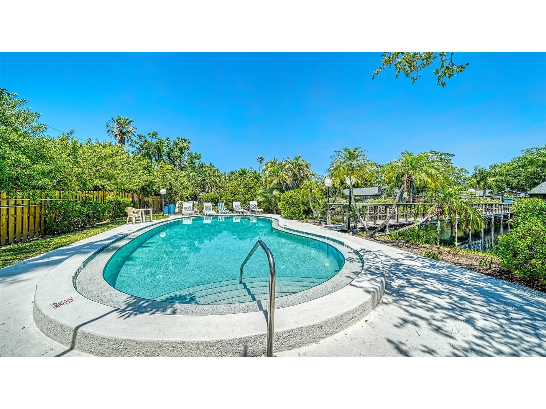 5056 Barrington Circle #2602 Sarasota FL 34234 A4690904 image23