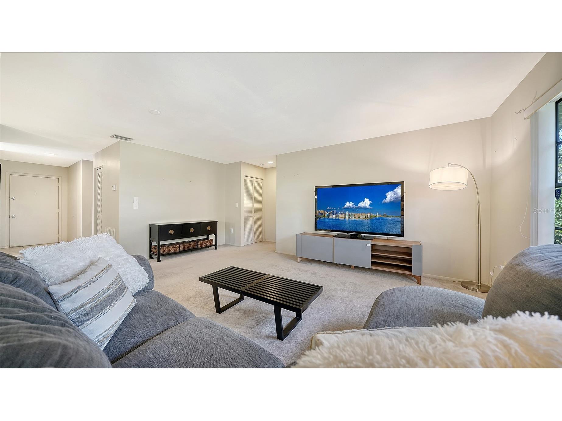 5056 Barrington Circle #2602 Sarasota FL 34234 A4690904 image9