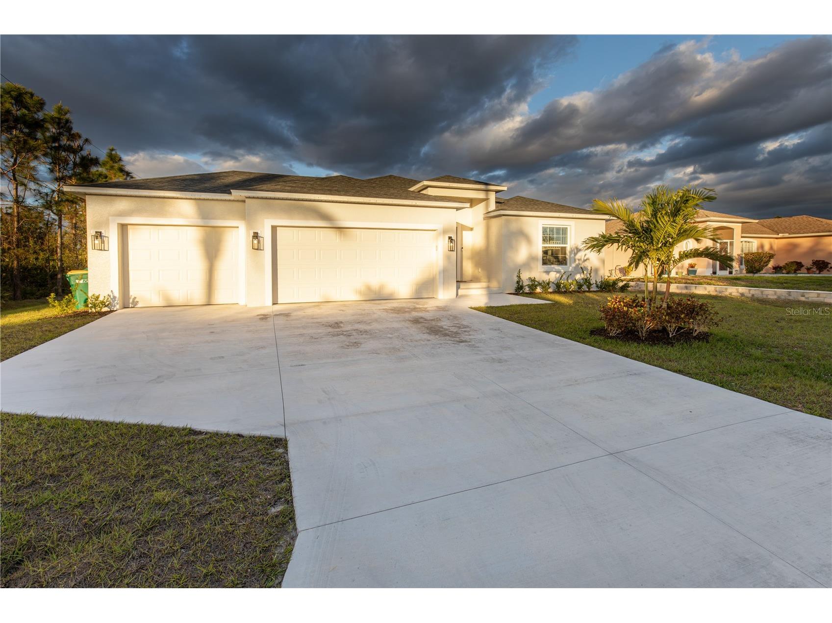 5056 Montego Lane Port Charlotte FL 33981 A4666690 image1