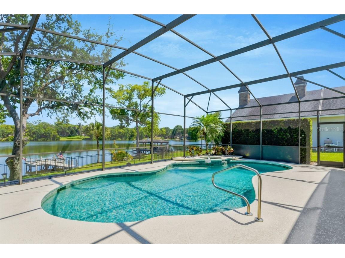 5056 Sailwind Circle Orlando FL 32810 - LAKE HILL O6302888 image1